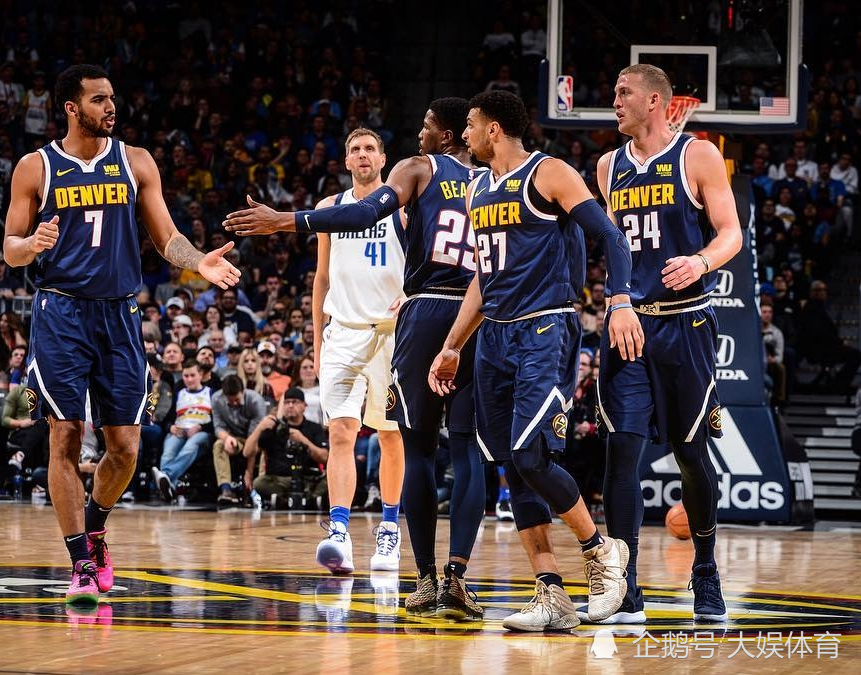 包含丹麦队翻盘法国队,黄鸭组合惊艳四座的词条 包含丹麦队翻盘法国队,黄鸭组合惊艳四座的词条