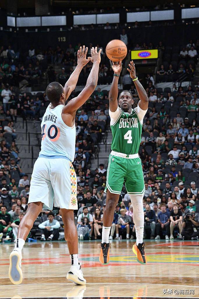 开云平台-勇士横扫凯尔特人，霍勒迪关键制胜