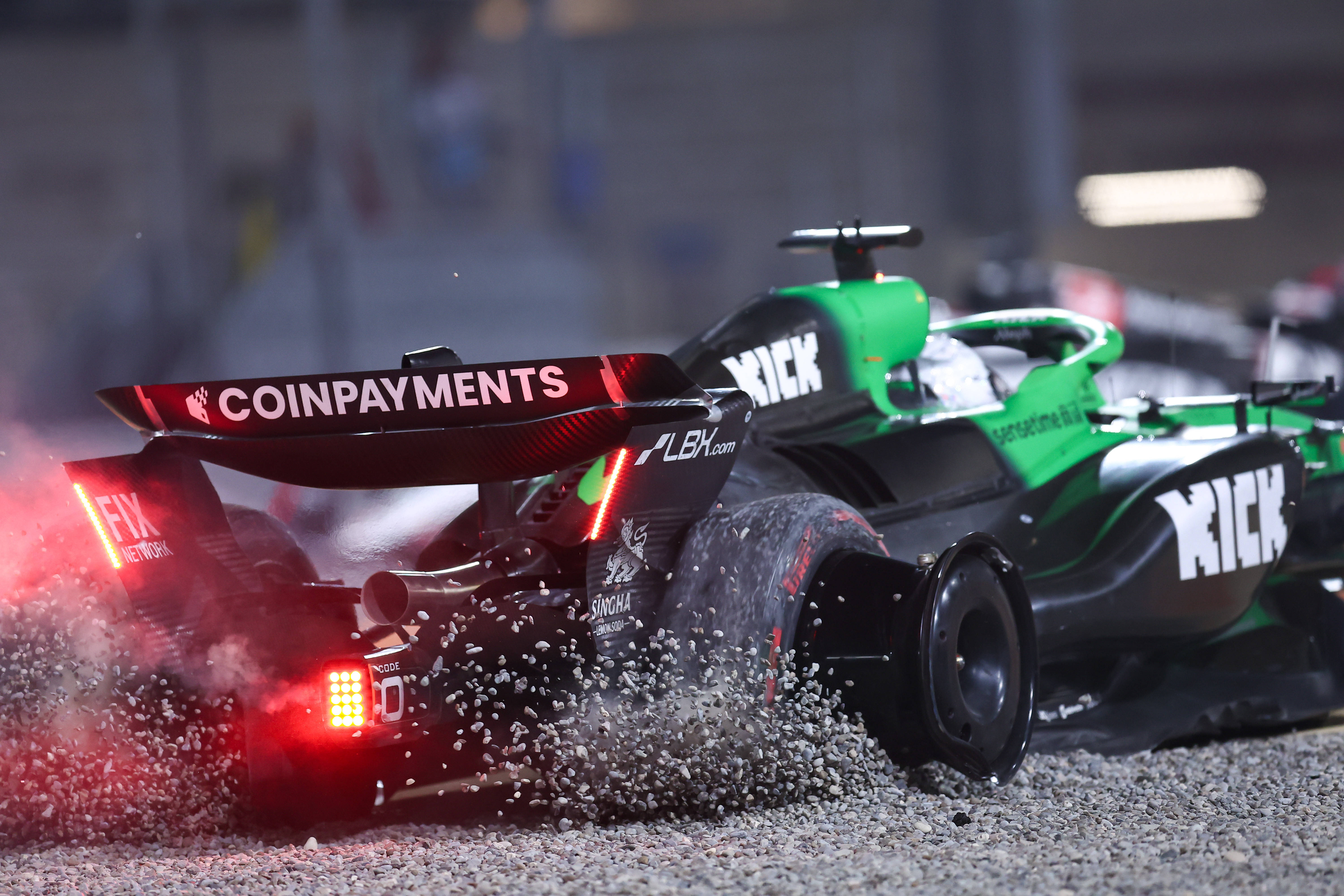 雷诺车队横扫红牛车队,皮亚斯特里带队取胜 雷诺车队横扫红牛车队,皮亚斯特里带队取胜